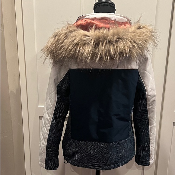 Body Glove Women's White and Navy Ski Jacket with Faux Fur Hood Size S - Picture 5 of 9